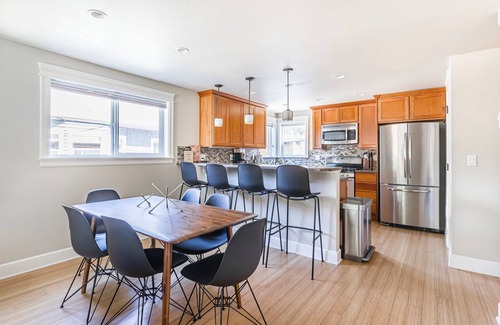 Magnolia House | Stellar Interbay 3BR Townhome w/Balcony, nr Restaurants, by Blueground