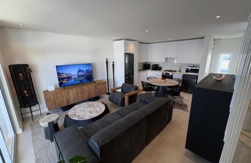 Stellenbosch House | StelVol