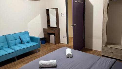 Downtown Kota Kinabalu Cabin | Step-in Lodge