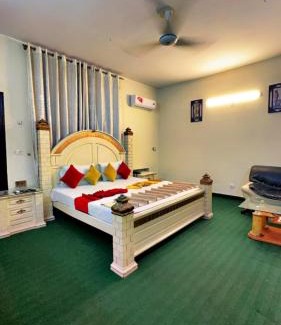 Lahore House | Step Inn Guest House Lahore