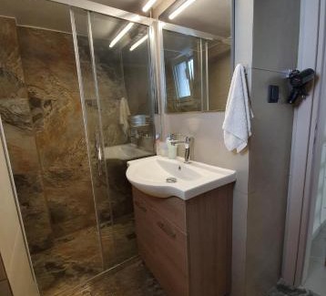 Rafina-Pikermi Apartment | Stephie's apartment by the sea