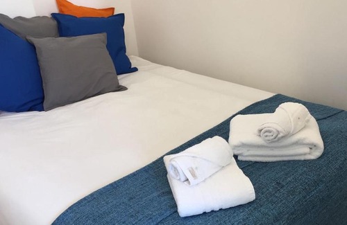 St. Dunstan's House | Stepney Green Rooms
