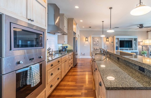 Seacrest Condo | Steps from Beach/Penthouse/Gulf Views/Rooftop Pool
