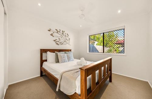 Palm Beach House | Steps from Sand: 2-Bed Beach Escape with Courtyard