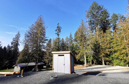 Powell River RV Rental | Steps From the Beach Full Service RV Site