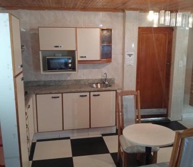Port Elizabeth House | Steps On Cape Guest House