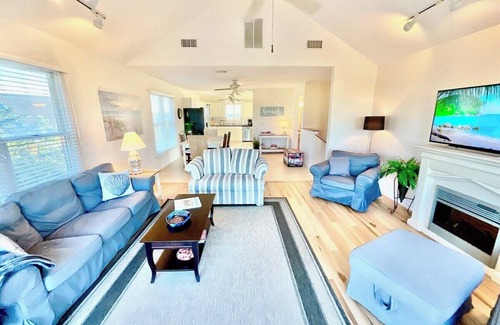 Broadkill Beach House | STEPS TO BEACH. PEACEFUL. PET-FRIENDLY. LINENS INCLUDED.