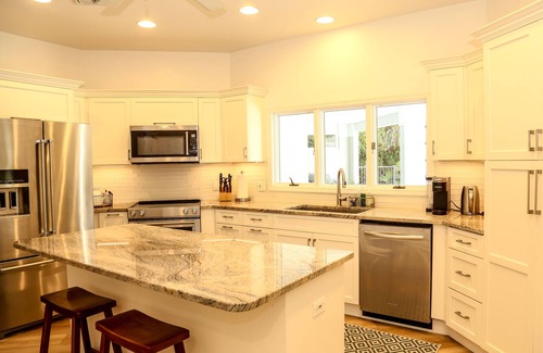 South Beach Villa | Steps to Ocean Modern Luxurious 4 BR heated Pool/SPA nverobeachvilla.com