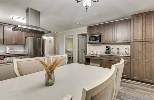 Douglasville Cottage | Steps to Playground: Family Home in Douglasville!