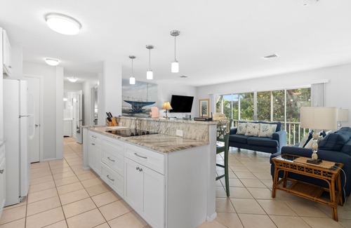 Whitney Beach Condo | Steps to Sand & Sunset – Charming Condo at The Outrigger by RVA