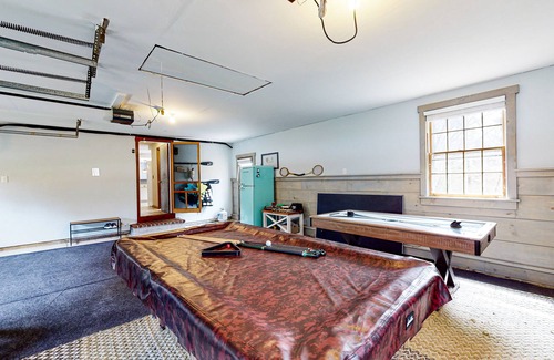 Wellfleet House | Steps to Shops, Eateries & Bike Trail Updated Wellfleet Retreat near Beach
