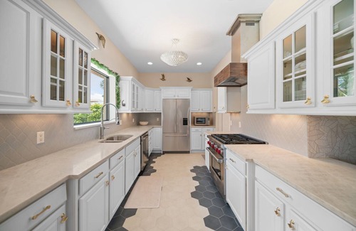 Delray Beach Shores House | Steps to the beach and 2 mins drive to Atlantic Ave