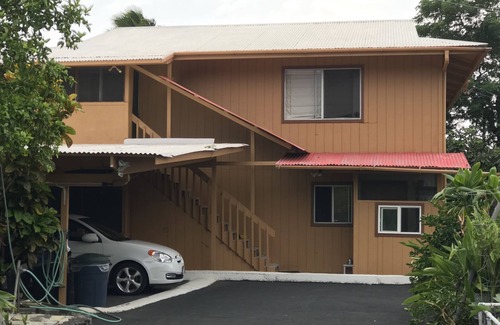 Honaunau-Napoopoo House | Steps to the Ocean at Manini Beach at Kealakekua Bay! Konakays