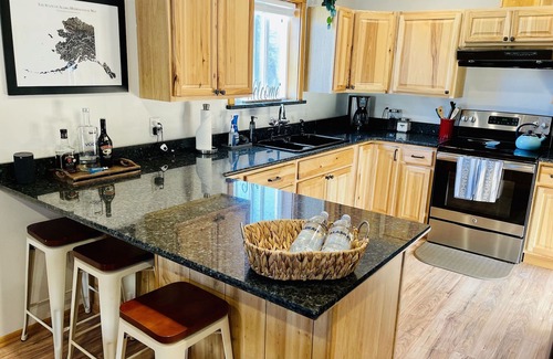 Sterling House | Sterling Escape - Close to the BEST Kenai fishing!