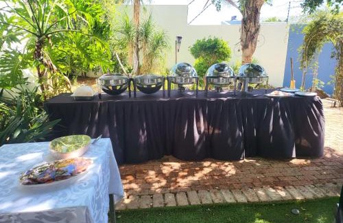 Windhoek Apartment | Steven's bachelor self catering