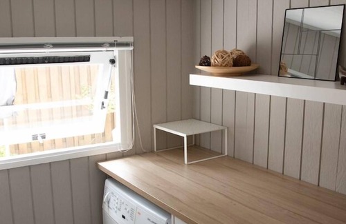 Bosgebied Hoenderloo Ski Chalet | Stijlvol Chalet met Charmante Veranda op de Veluwe