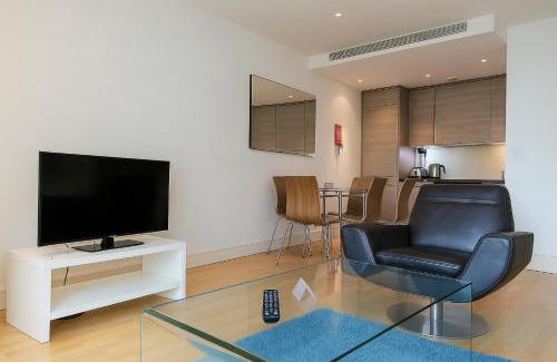 Vauxhall Apartment | Still Life - Vauxhall