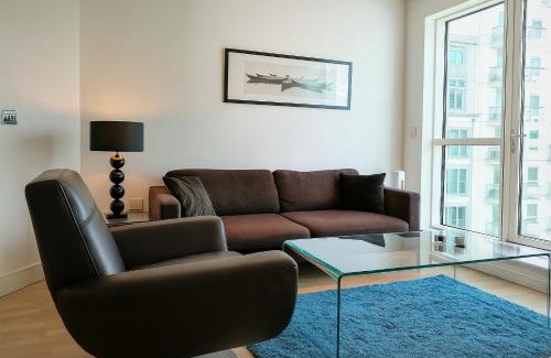 Vauxhall Apartment | Still Life - Vauxhall