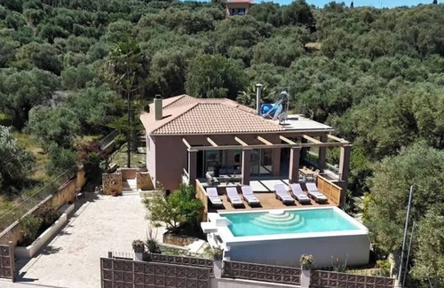 Akrotiri House | Stilvi Private 4BR Villa with Pool, Sea View & Garden