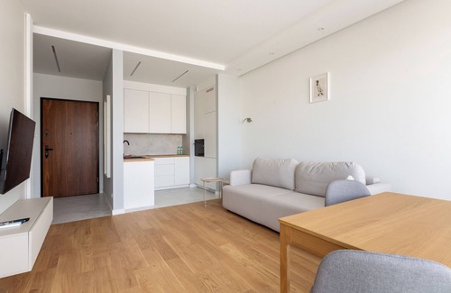 Gdansk City Center Apartment | Stocznia Serene Riverside Apartment