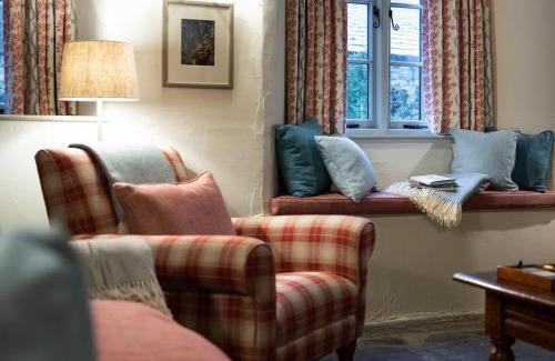 Grasmere House | Stone Arthur Cottage