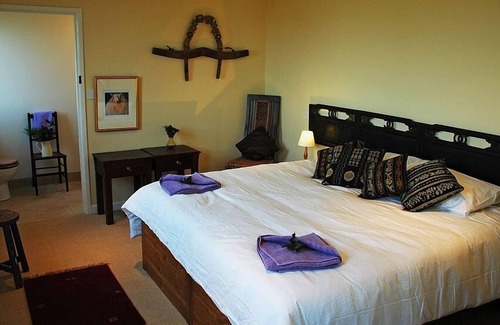 Brecon Cottage | Stone Cottage, with additional Garden Suite & Studio, in heart of Brecon Beacons