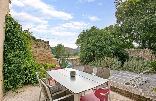 Saint-Pons-de-Mauchiens House | STONE HOUSE: CHARM AND AUTHENTICITY BETWEEN VINEYARD AND GARRIGUE
