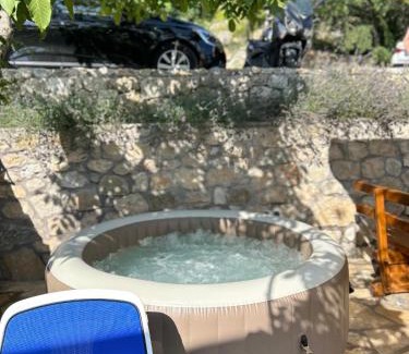 Tucepi House | Stone house Marinko - Free Beach Parking