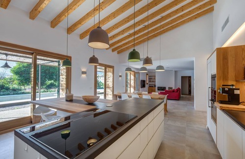 Biniaraix Villa | Stone villa with mountain views, quiet and close to the city center