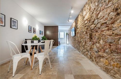 Tarragona Apartment | Stone Wall Apartment en Barri Port Maritim