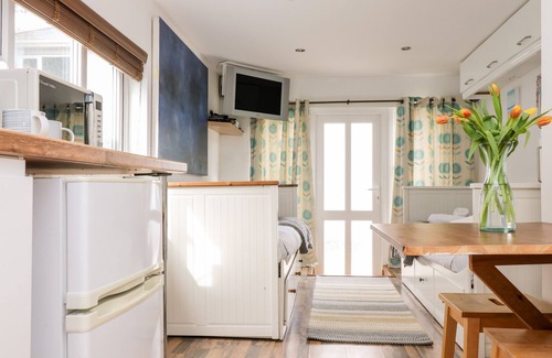 Porthtowan Cottage | STONES THROW, pet friendly, with a garden in Porthtowan