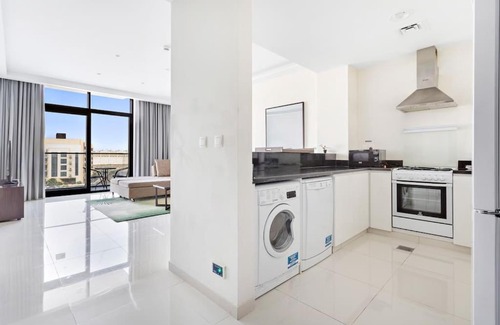 Dubai Apartment | StoneTree - Furnished 1BR in Celestia B