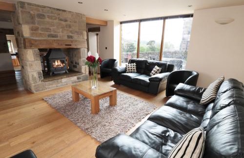Midhopestones House | Stoneycroft Barn