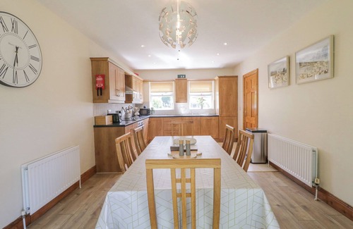 Culdaff Cottage | STONEYWOOD, pet friendly, with open fire in Culdaff, County Donegal