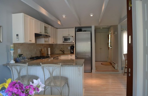 Stonington House | Stonington Cottage in the BORO-close to downtown Mystic, CT and Watch Hill, RI