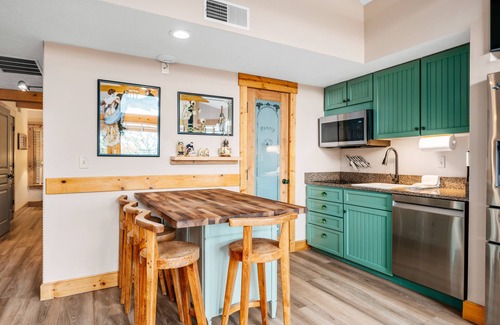 Maple City Condo | Stony Brook 23 | Top Floor, Heated Pool, Lake Michigan View