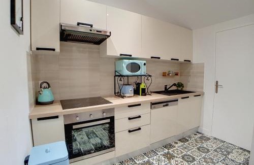 Saint-Fons Apartment | Stop Chez M Select Saga # Qualité # Confort # Simplicité