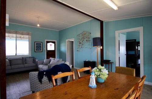 Augusta House | Storm Bay View
