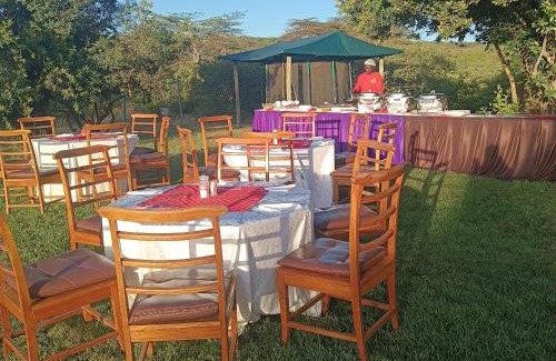 Nanyuki Hotel | Storms Resort & Campsite