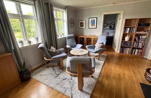 Ulefoss House | Stort hus på Fen i Ulefoss i rolige omgivelser