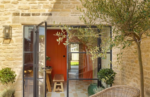 Stow-on-the-Wold House | Stows Edge - Modern Cottage