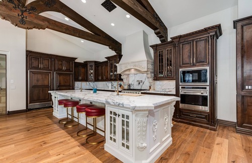 Camelback East House | STR 2025 002405 - Tuscan Camelback Mountain Mansion - Close to everything!