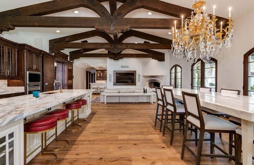 Camelback East House | STR 2025 002405 - Tuscan Camelback Mountain Mansion - Close to everything!