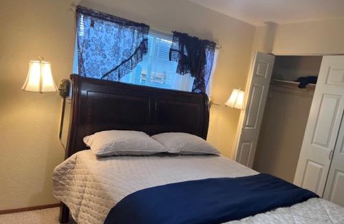 Marina House | STR25-15 Private Room