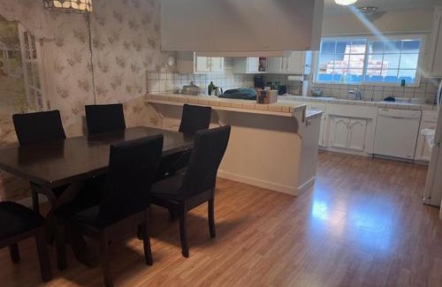 Marina House | STR25-15 Private Room