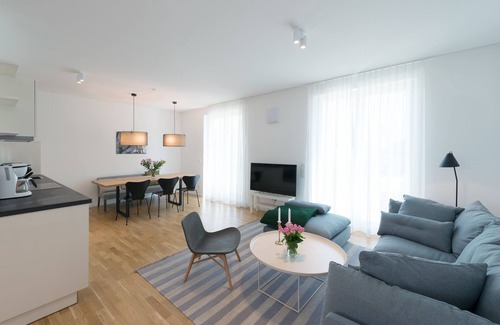 Binz Apartment | Strandhaus Seeblick Apartment 11 to 6 people directly on Binz beach