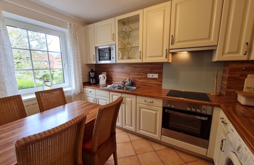 Wyk auf Foehr House | Strandkrabbe - Holiday home Strandkrabbe - close to the beach, 3 bedrooms, garden