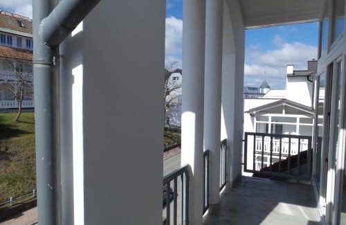 Binz Apartment | strandnahe FeWo mit 2 Schlafzimmern und Balkon, Villa Strandidyll, Binz