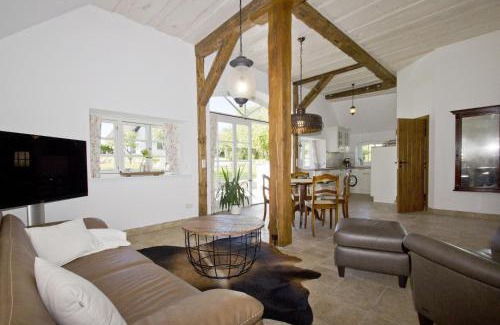 Neuendorf Apartment | strandnahe Idylle am Meer, private Badestelle mit Strandkorb - Gutshof Ostseeblick FeWo Nr 03