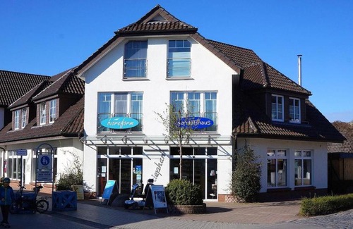 Zingst Apartment | Strandstr 41 Fewo 2
